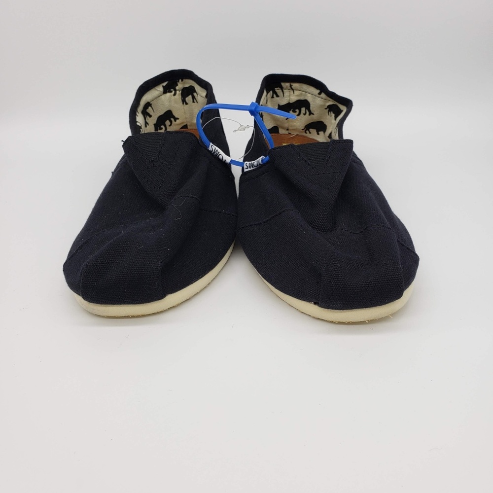 NWOT Classic Slip On Flats Black Canvas